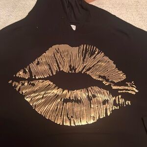 Lauren Moshi oversized  gold foil lips with hood and thumb holes